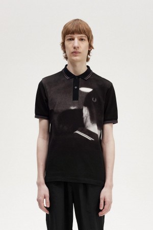 Black Fred Perry Rave Graphic Fred Perry Shirt Men's Polo Shirts | ZSGNQ95950