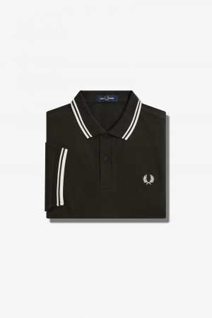 Night Green / Snow White / Snow White Fred Perry M3600 Men's Fred Perry Shirt | DSGVO47823