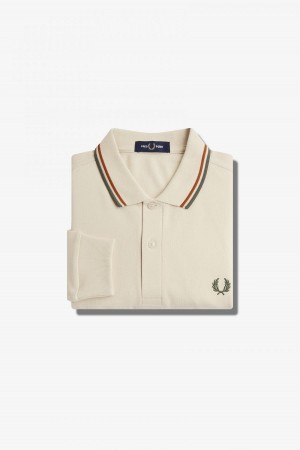 Oatmeal / Nut Flake / Field Green Fred Perry M3636 Men's Fred Perry Shirt | DSGVO64133