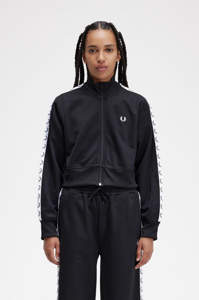 Black Fred Perry Cropped Taped Women\'s Coats | SGCIF89874