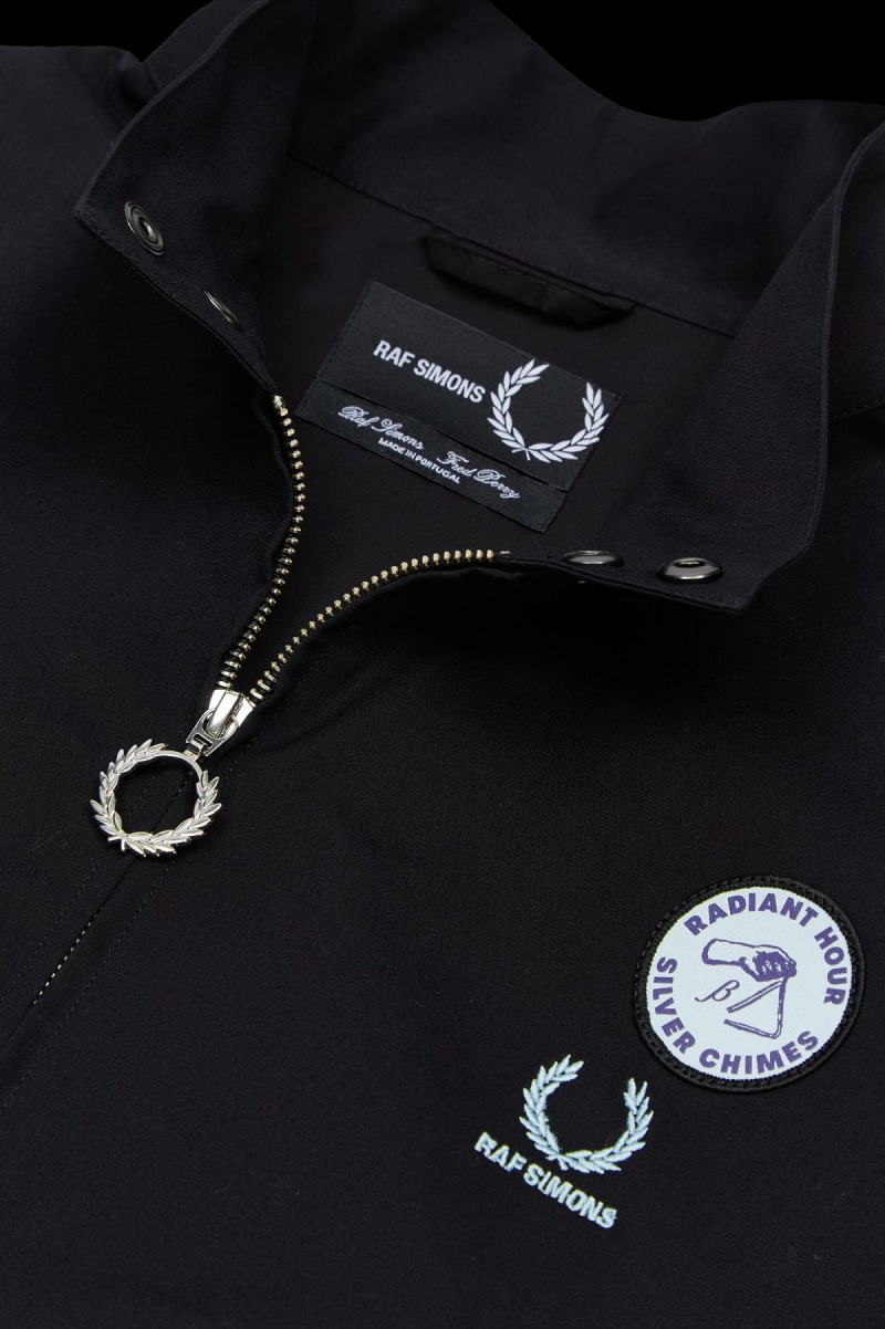 Black Fred Perry Embroidered Men's Coats | DSGKV80508