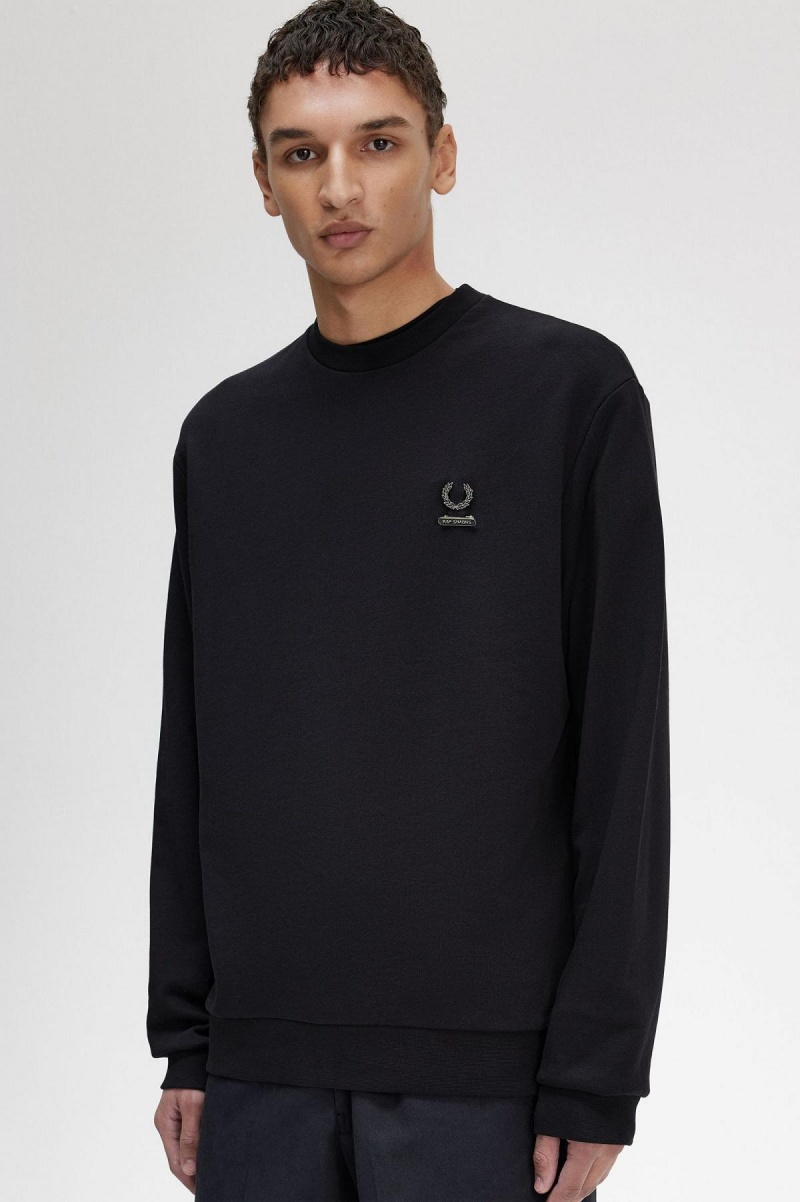 Black Fred Perry Embroidered Men's Sweatshirts | SGCIF91609