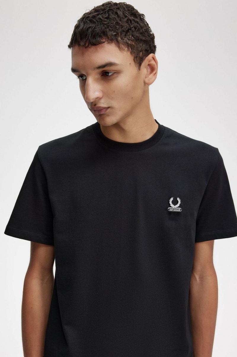 Black Fred Perry Enamel Pin Men's T Shirts | SGJBT45281