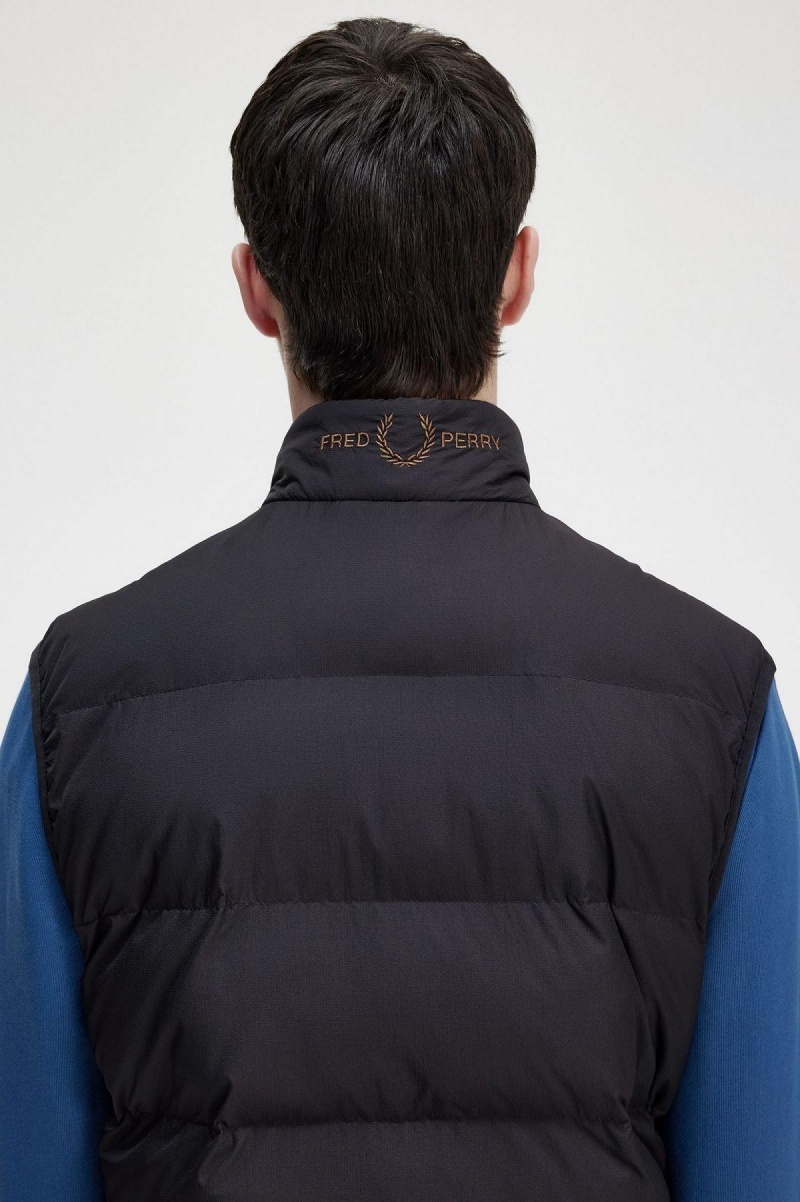 Black Fred Perry Insulated Gilet Men's Coats | TSGPQ59889