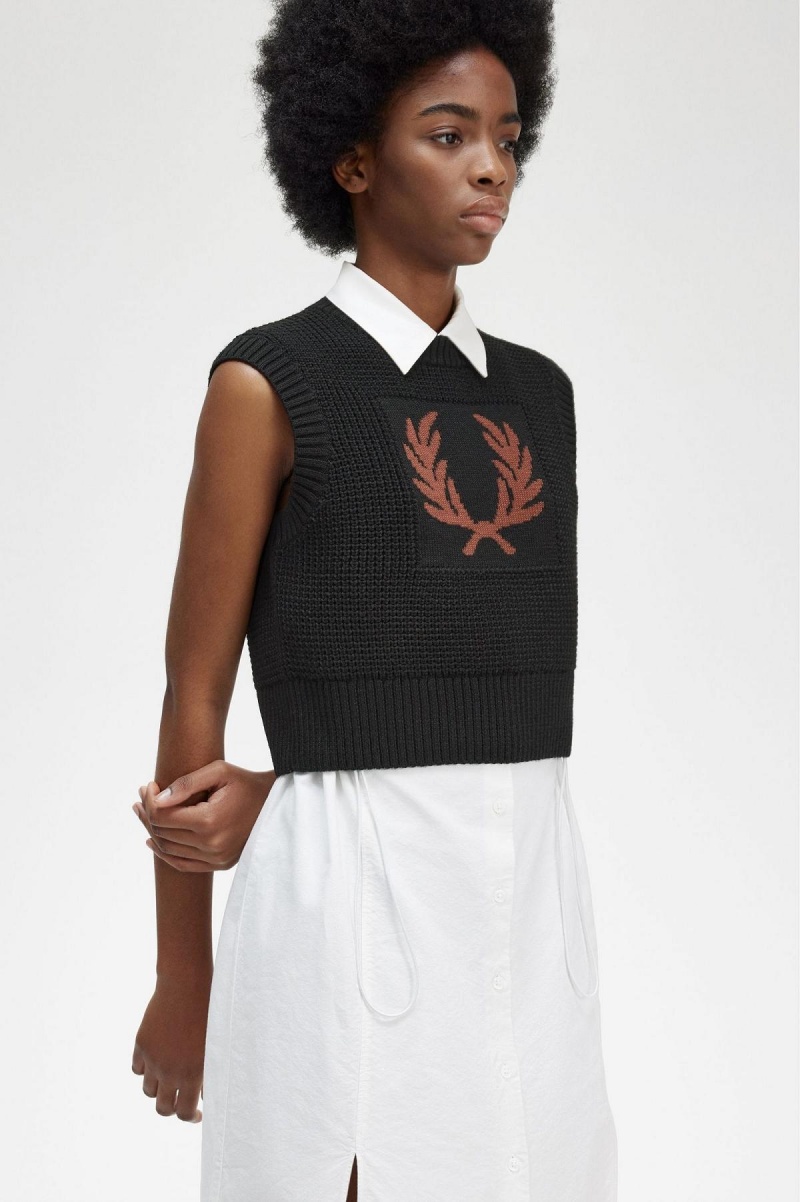 Black Fred Perry Laurel Wreath Knitted Tank Women's Knitwear | SGEAH32422