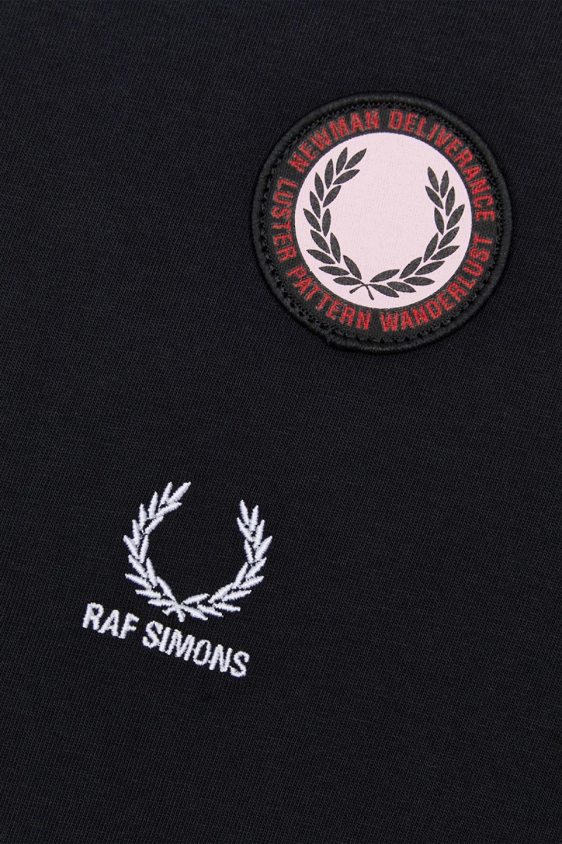 Black Fred Perry Oversized Patch Detail Men's T Shirts | SGJVR53308