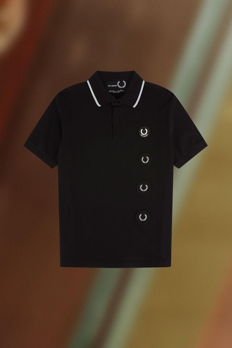 Black Fred Perry Patch Detail Polo Shirt Men\'s Polo Shirts | PSGER25336