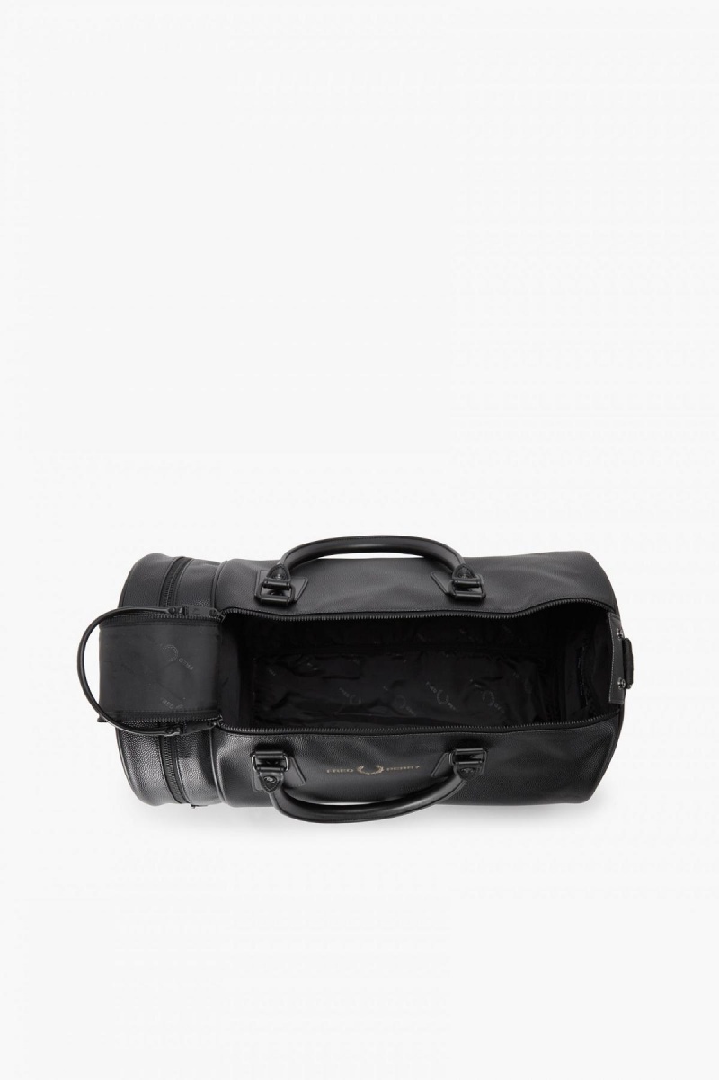 Black Fred Perry Scotch Grain Barrel Accessories Bag | FSGUI30391