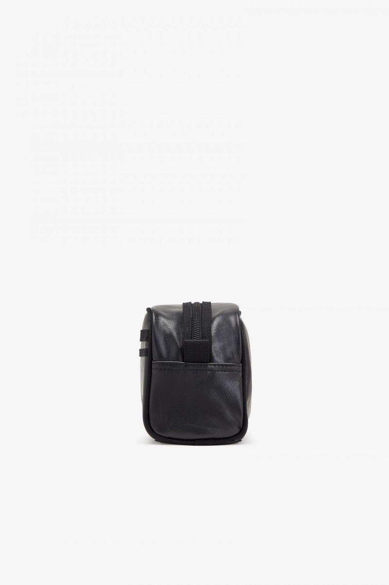 Black Fred Perry Tonal Wash Accessories Bag | MSGHR85818