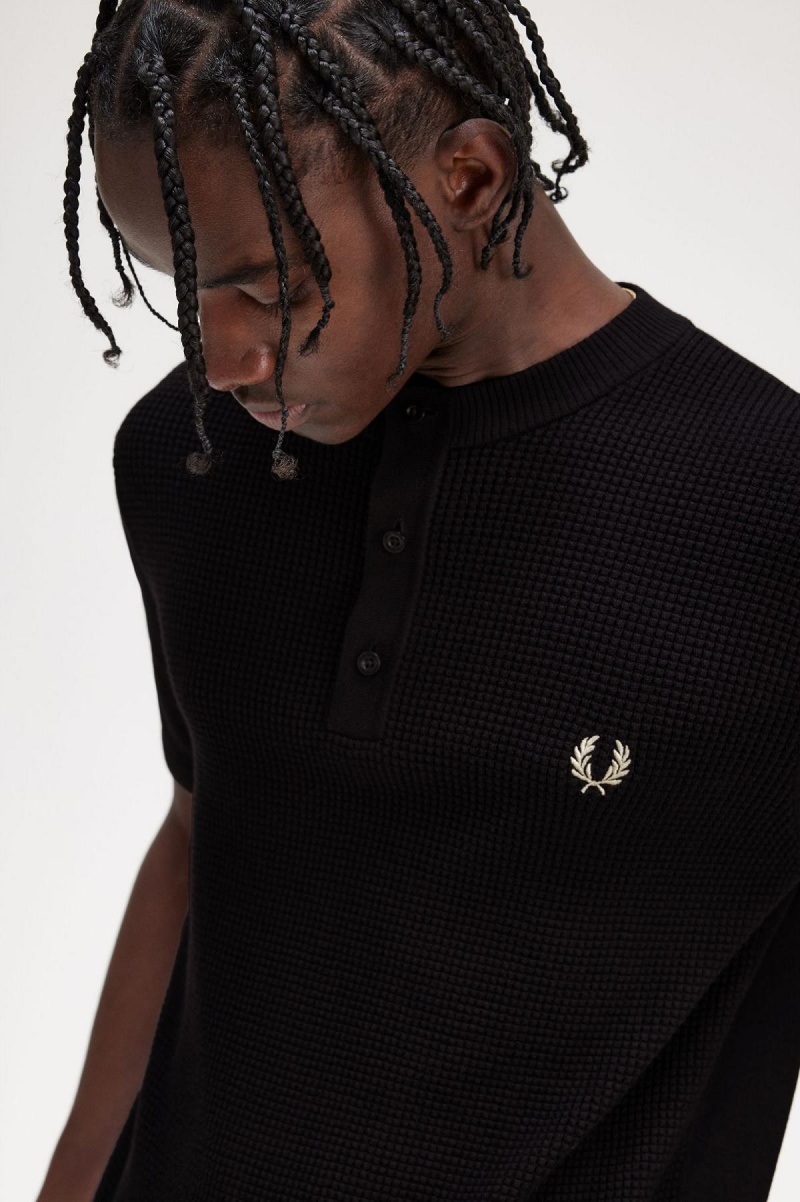 Black Fred Perry Waffle Stitch Henley Shirt Men's Knitwear | SGDFL47899