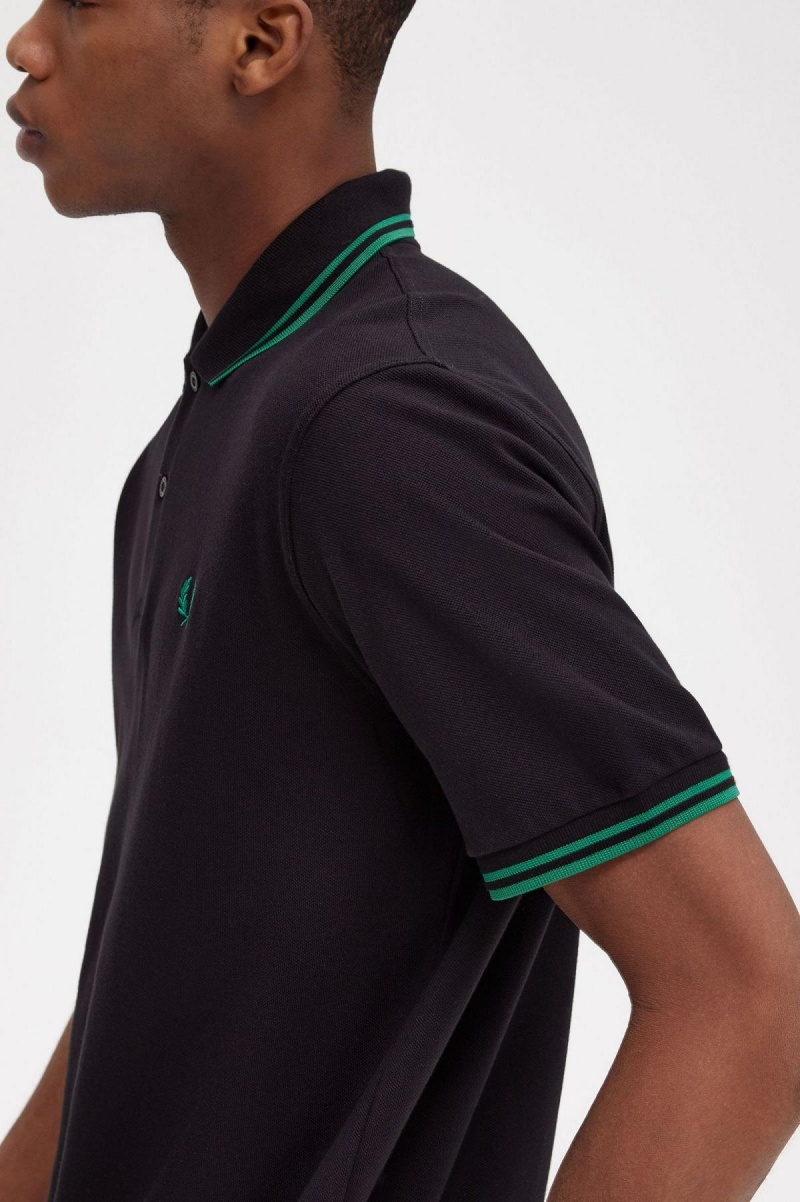 Black / Fred Perry Green / Fred Perry Green Fred Perry M12 Men's Polo Shirts | SGQCS74204