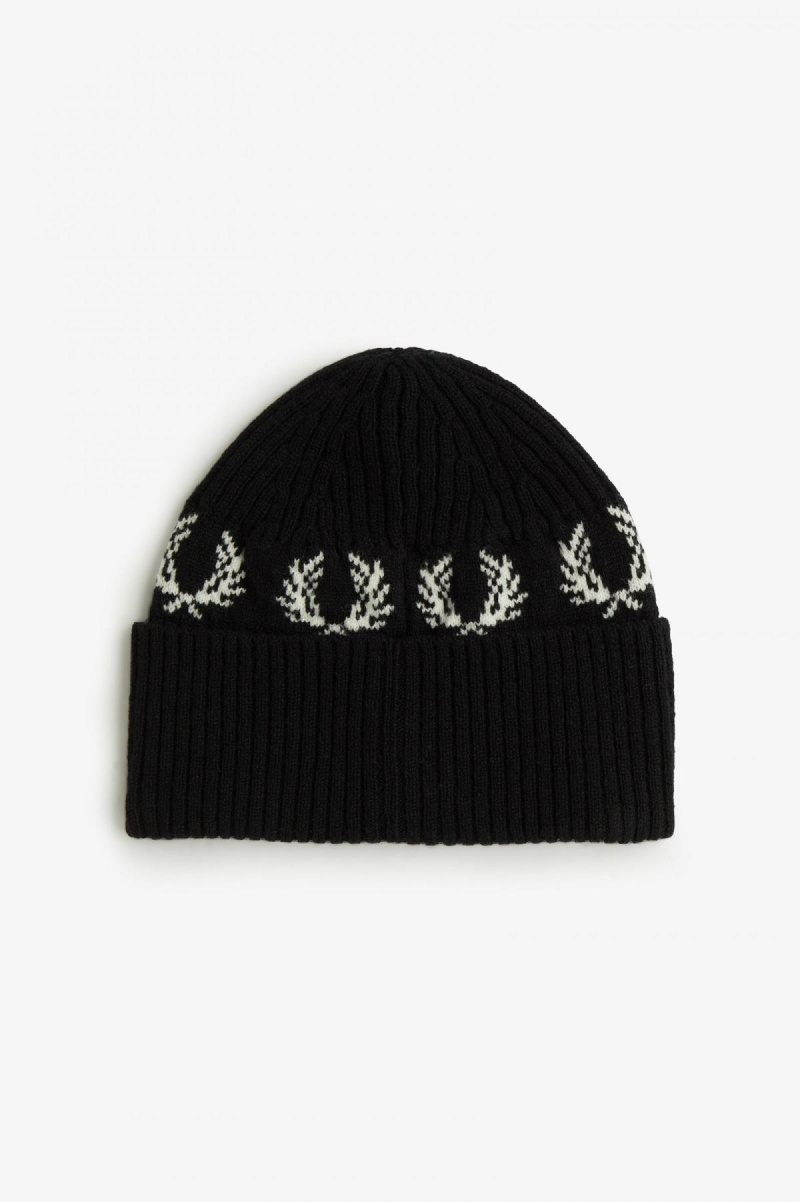 Black / Snow White Fred Perry Laurel Wreath Lambswool Accessories Beanie | LSGSX39649