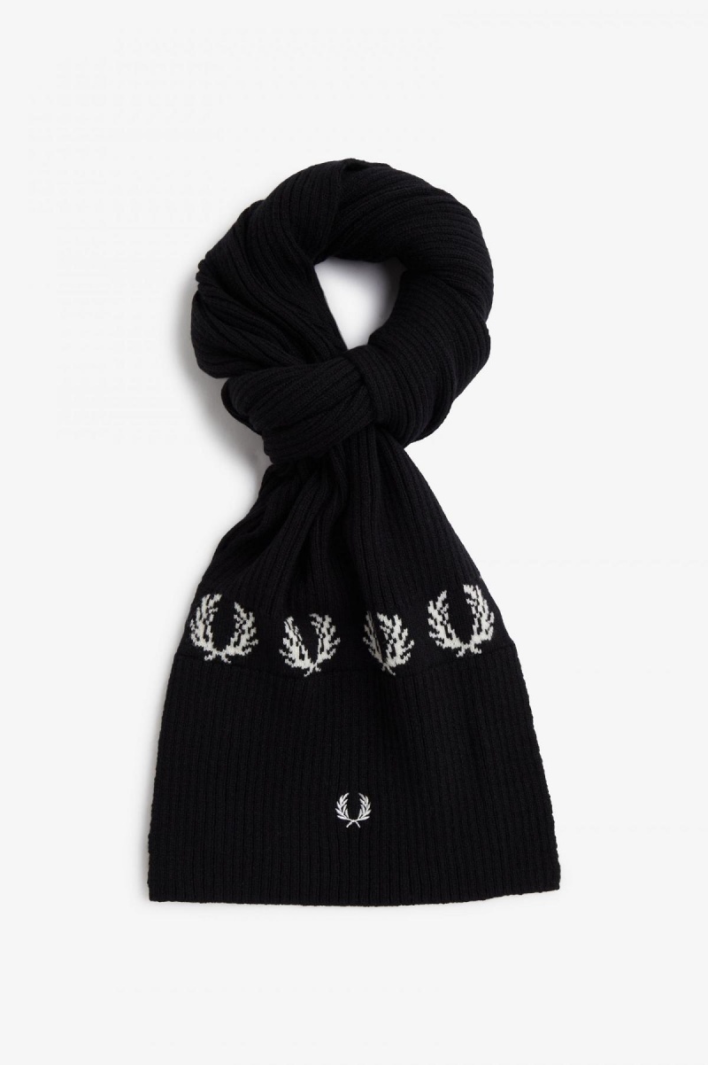 Black / Snow White Fred Perry Laurel Wreath Lambswool Accessories Scarf | DSGVO63869