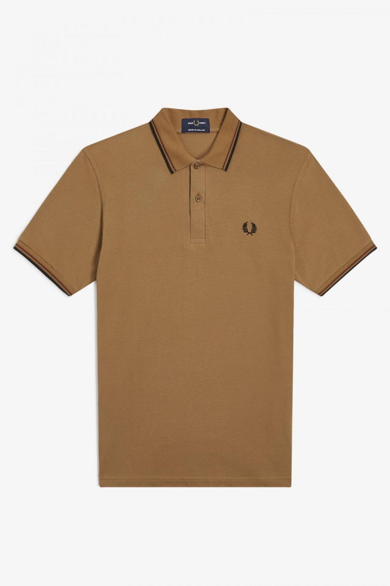 Dark Caramel / Whisky Brown / Black Fred Perry M12 Men's Fred Perry Shirt | PSGER30236