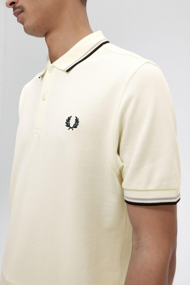 Ecru / Limestone / Black Fred Perry M3600 Men's Polo Shirts | SGDFL44891