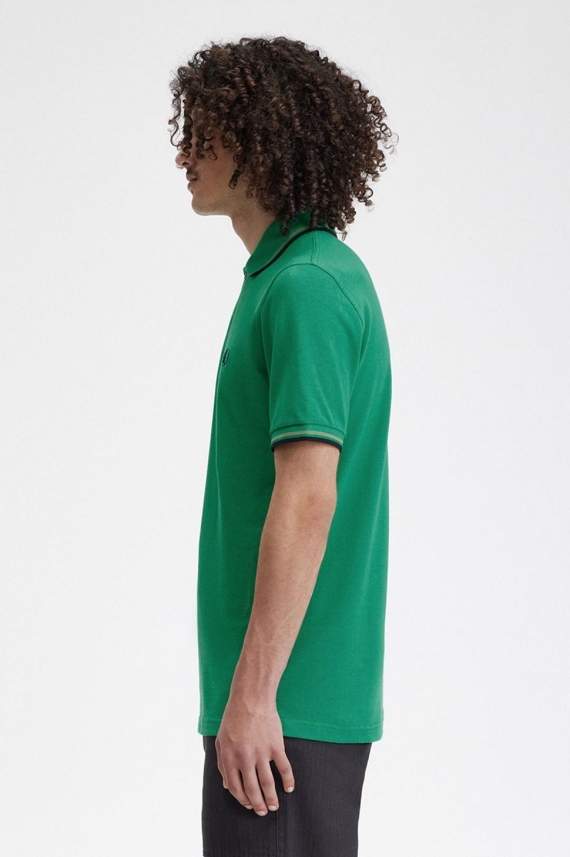 Fred Perry Green / Field Green / Black Fred Perry M12 Men's Polo Shirts | SGQAV25898