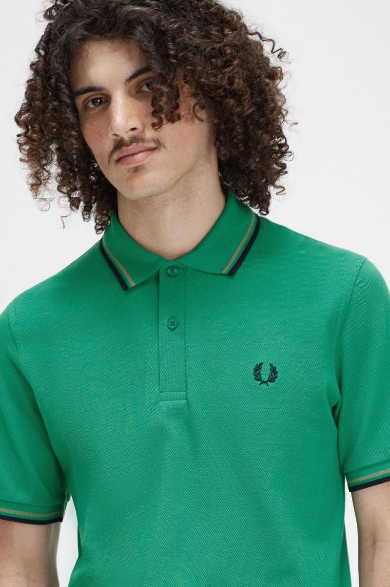 Fred Perry Green / Field Green / Black Fred Perry M12 Men's Polo Shirts | SGQAV25898