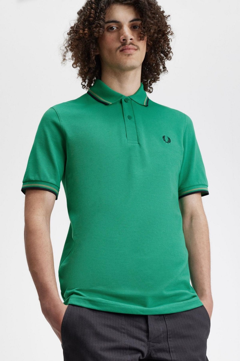 Fred Perry Green / Field Green / Black Fred Perry M12 Men's Polo Shirts | SGQAV25898