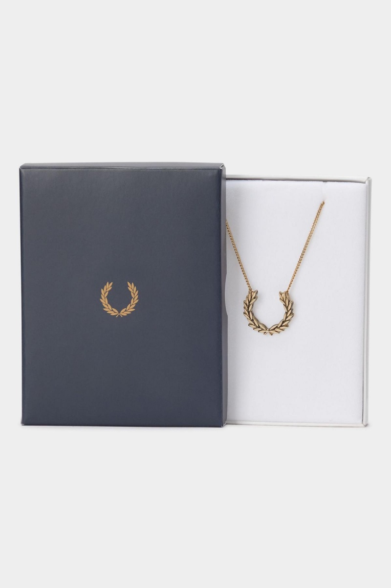 Gold Fred Perry Laurel Wreath Necklace Accessories Jewellery | SGJKU17421