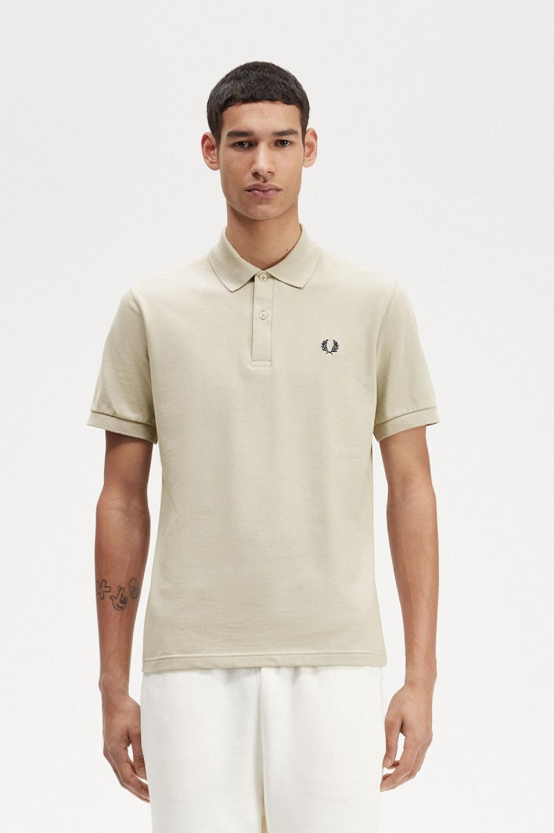 Light Oyster / Navy Fred Perry M3 Men's Fred Perry Shirt | XSGGW92854