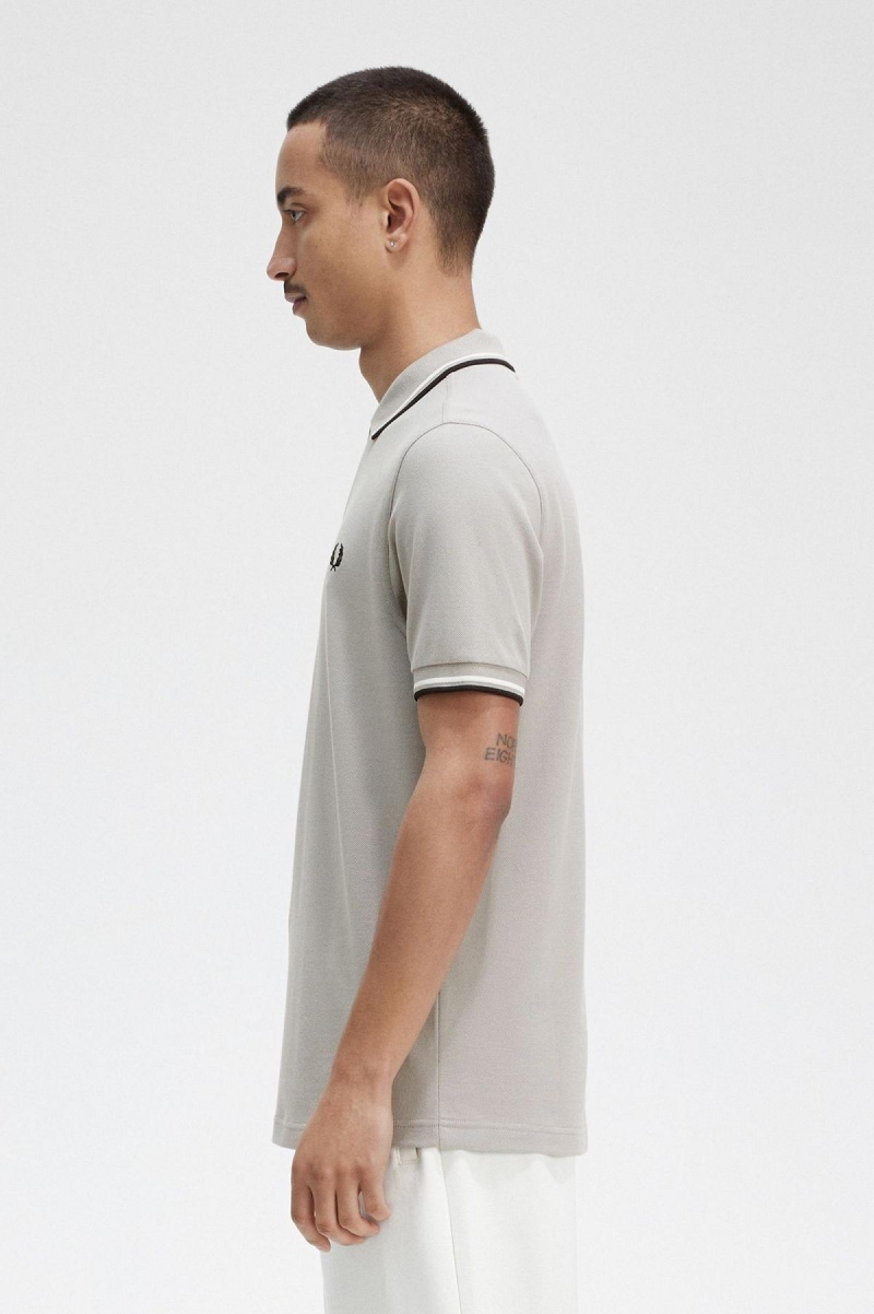 Limestone / Ecru / Black Fred Perry M3600 Men's Fred Perry Shirt | DSGKV59169