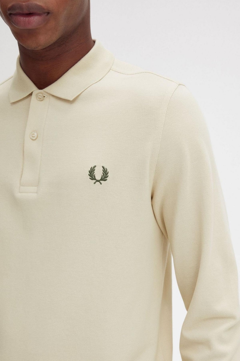 Oatmeal / Field Green Fred Perry M6006 Men's Polo Shirts | SGXBR36597