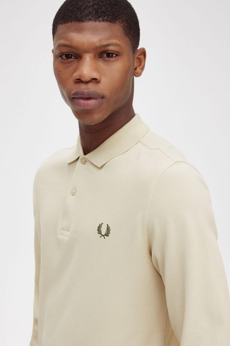 Oatmeal / Field Green Fred Perry M6006 Men's Polo Shirts | SGXBR36597