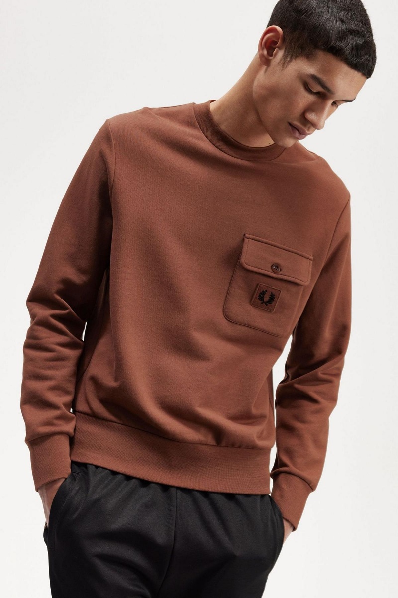 Whisky Brown Fred Perry Badge Detail Crew Neck Men's Sweatshirts | SGIIZ83827