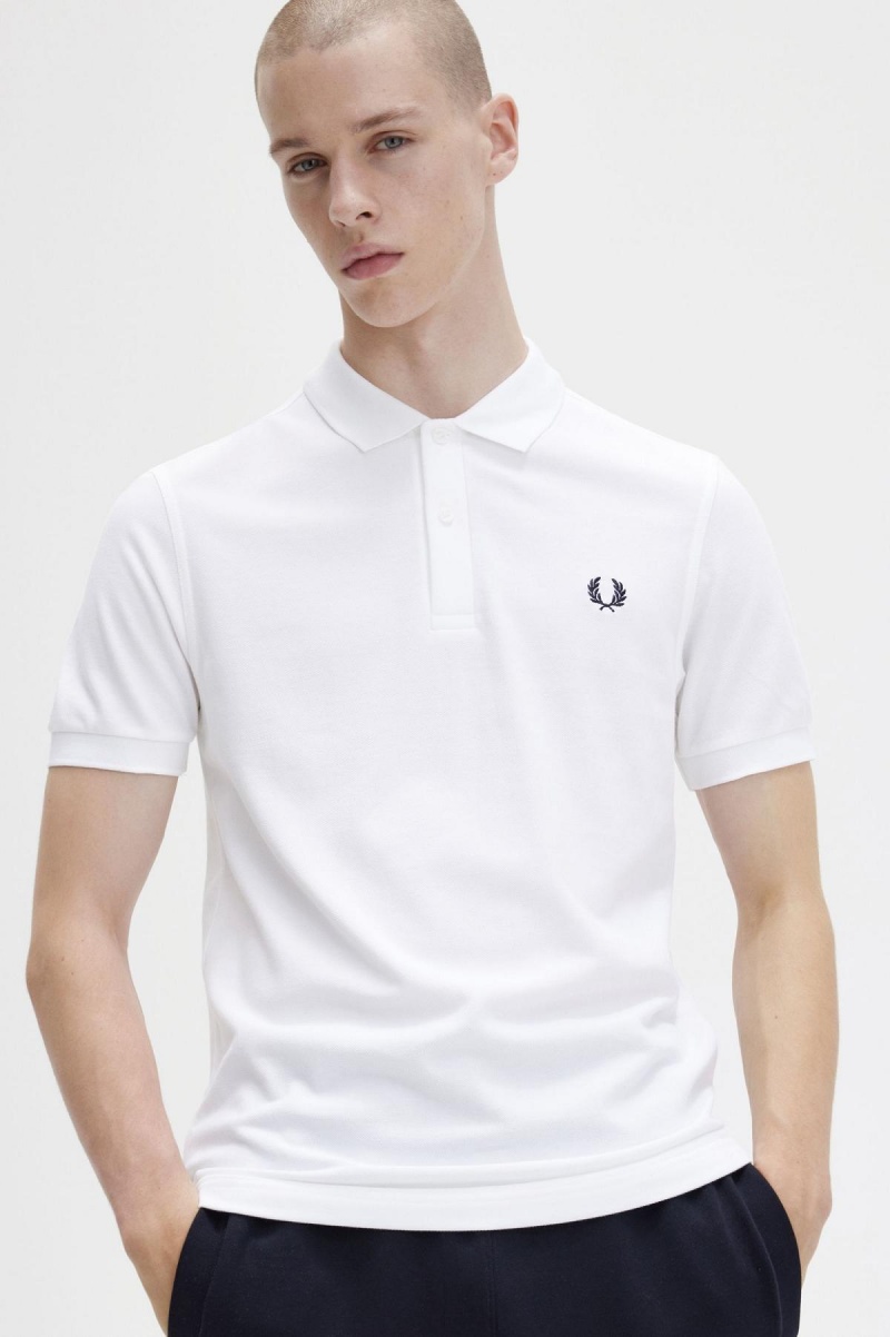 White / Navy Fred Perry M6000 Men's Polo Shirts | QSGWA44589